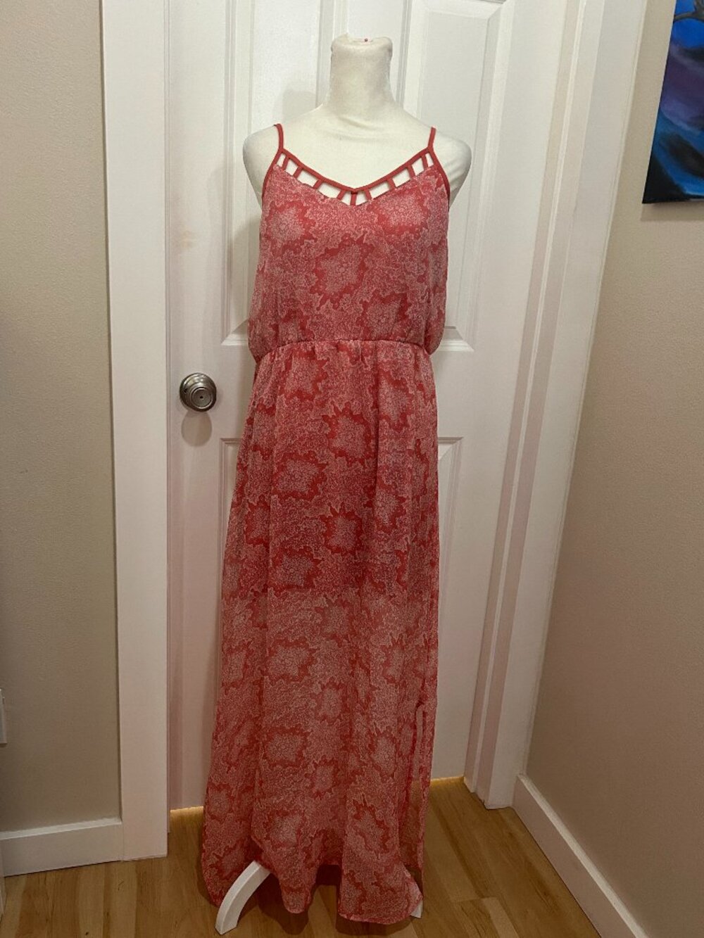 Sun & Shadow Maxi Dress - L